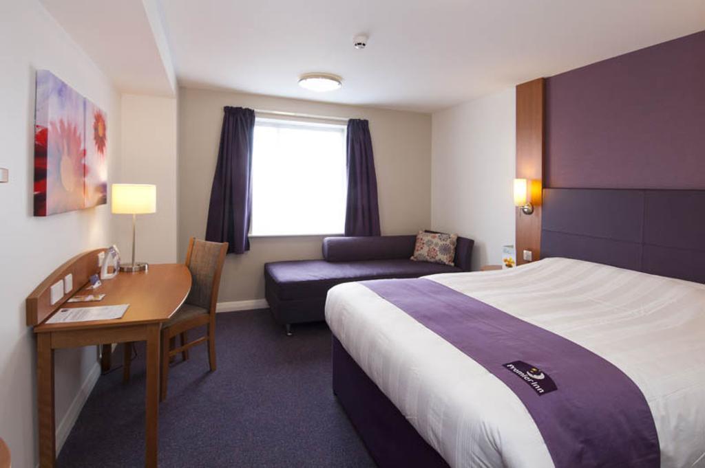 Premier Inn Newcastle - Holystone Holystone  Pokój zdjęcie